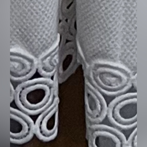 NWT Sandra Darren Ivory Scuba Crepe Knit Dress Size 10 Necklace Sold Separately - Picture 8 of 14